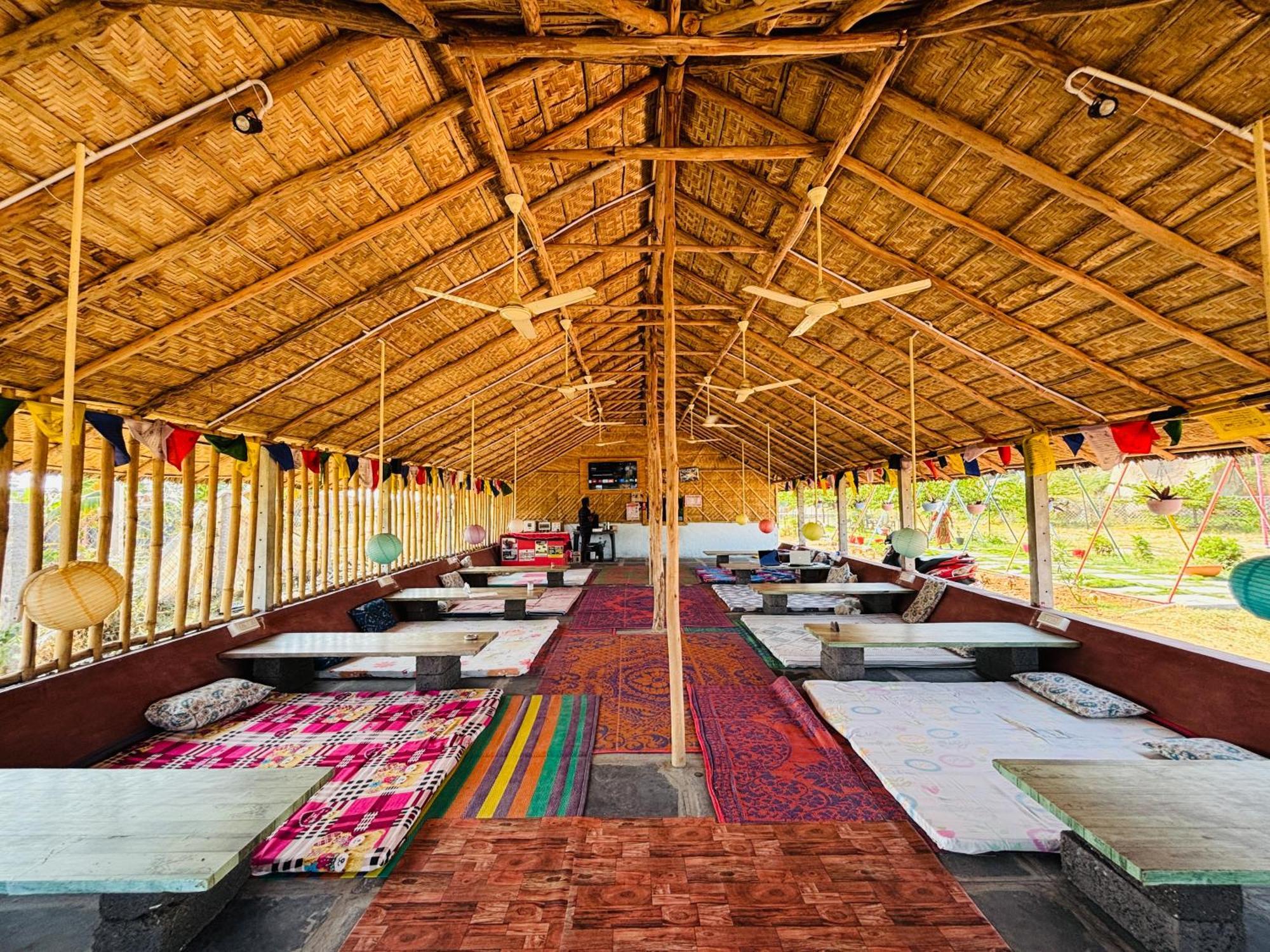 Murali Guesthouse Хампи Екстериор снимка